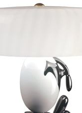 Hairstyle (I/U) Table Lamp (US)